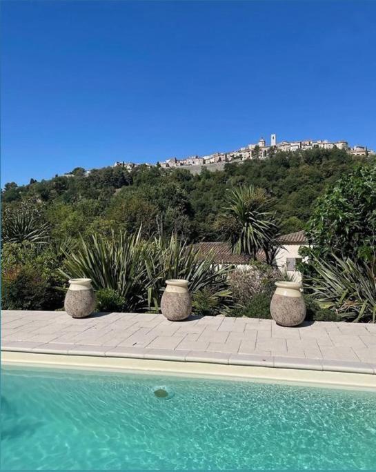Bastide Nomade - Guest House Saint-Paul-de-Vence Exteriör bild